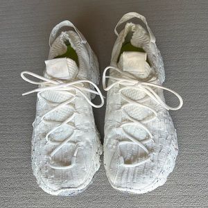 Nike Space Hippie 04